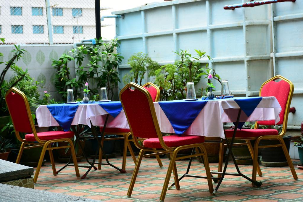 Beautyland Hotel II Янгон Экстерьер фото