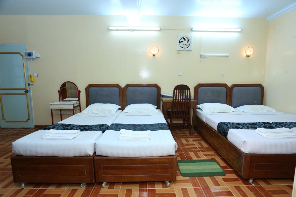 Beautyland Hotel II Янгон Экстерьер фото