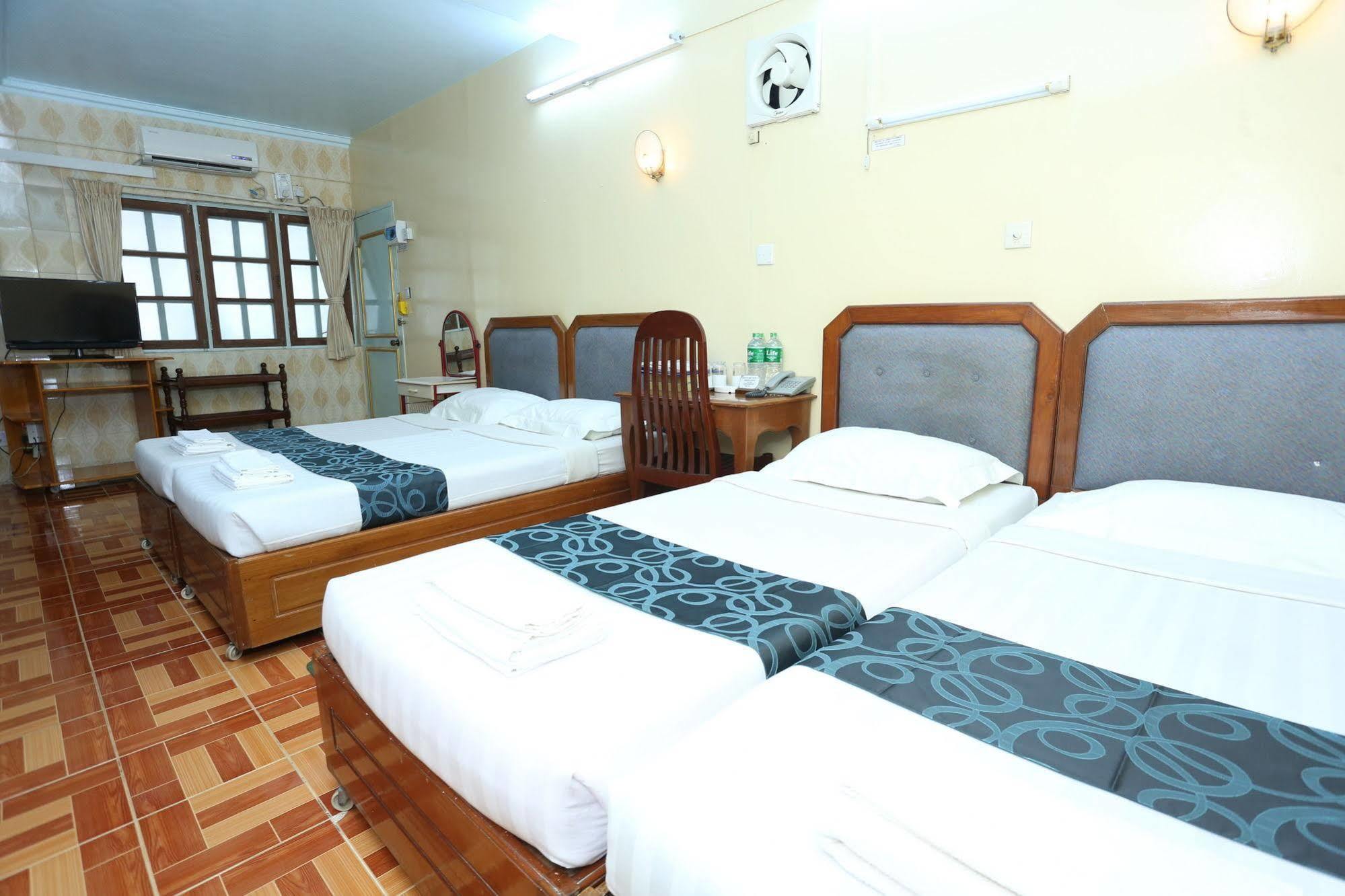 Beautyland Hotel II Янгон Экстерьер фото
