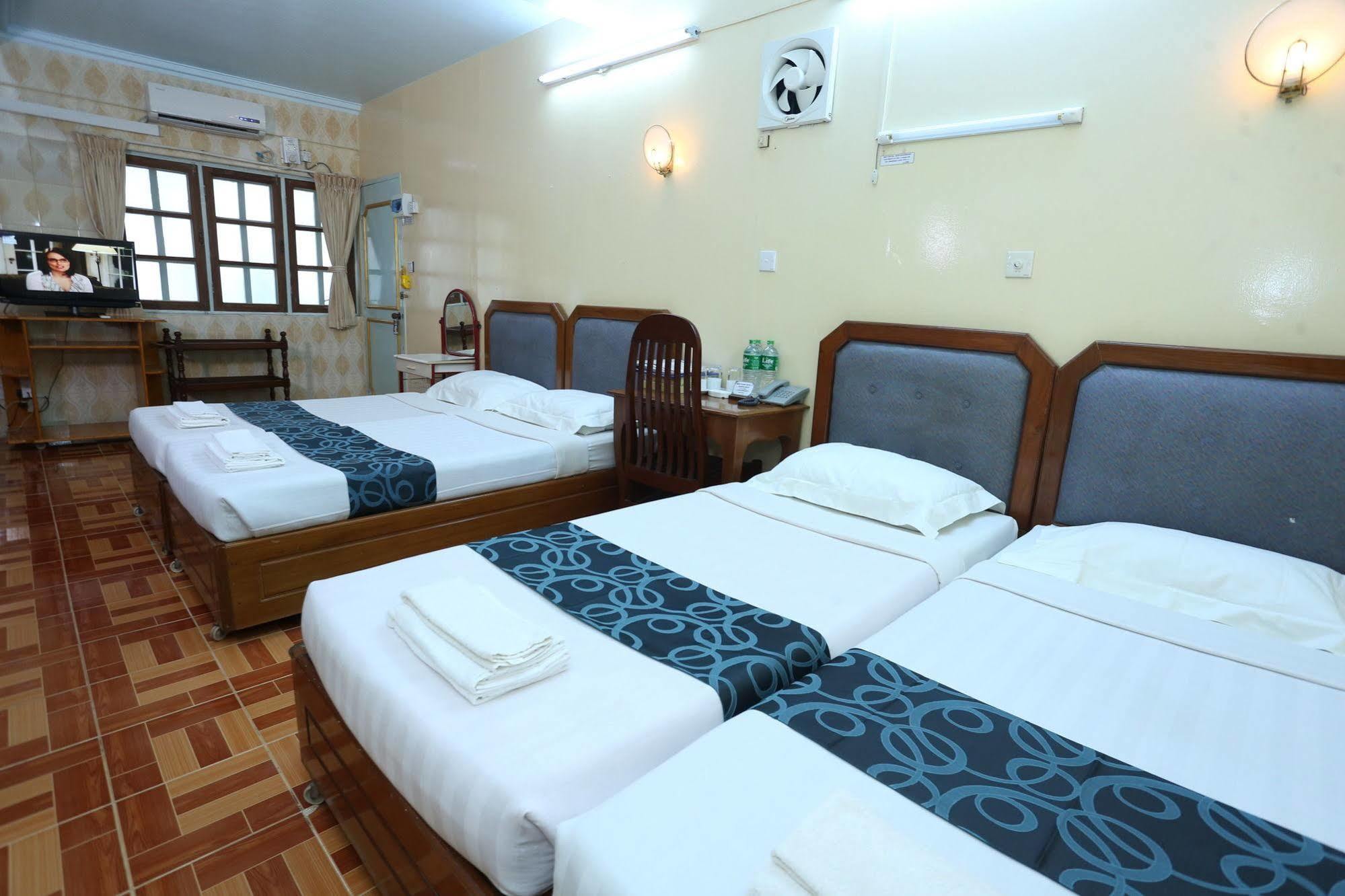Beautyland Hotel II Янгон Экстерьер фото