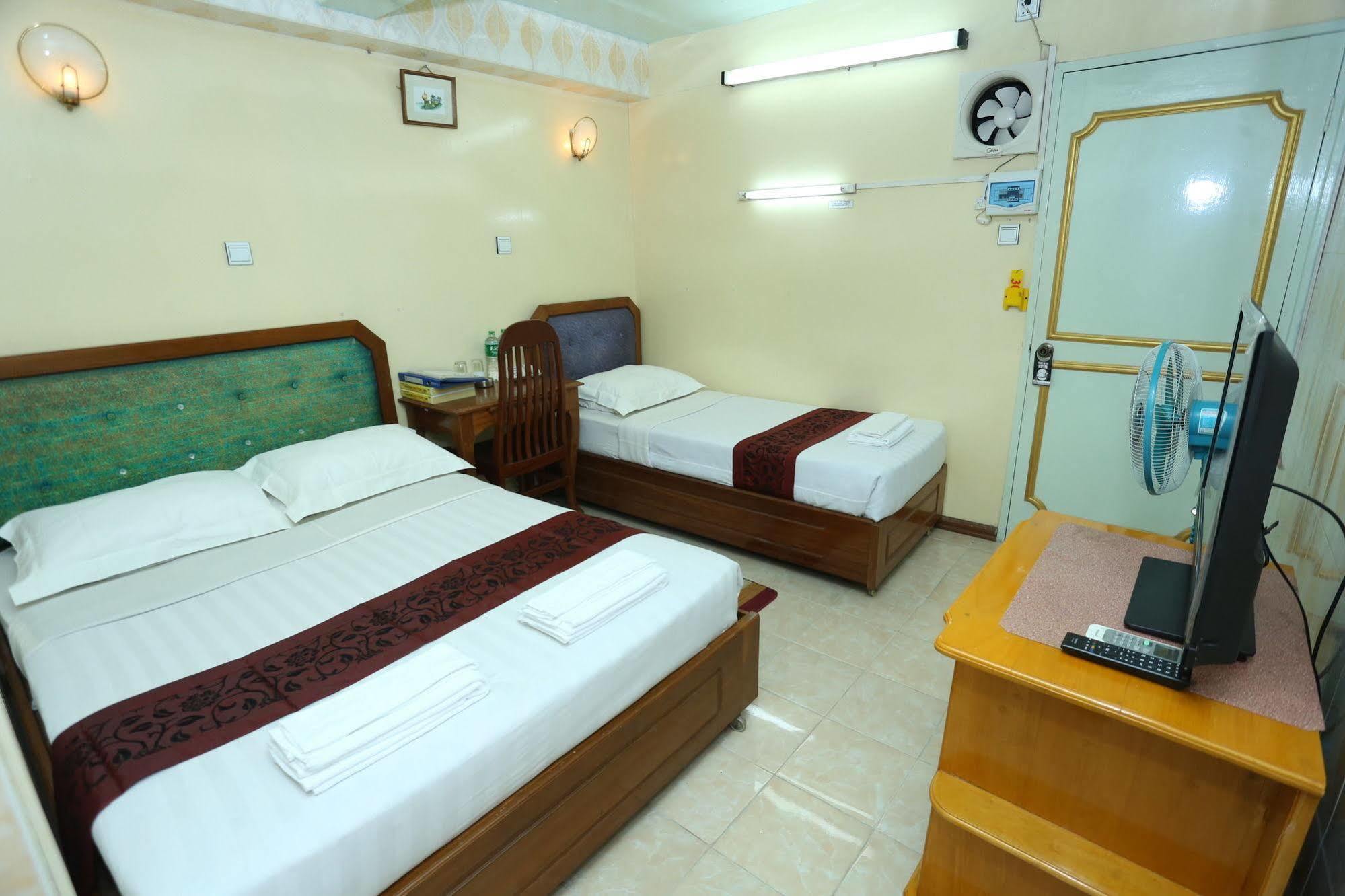 Beautyland Hotel II Янгон Экстерьер фото